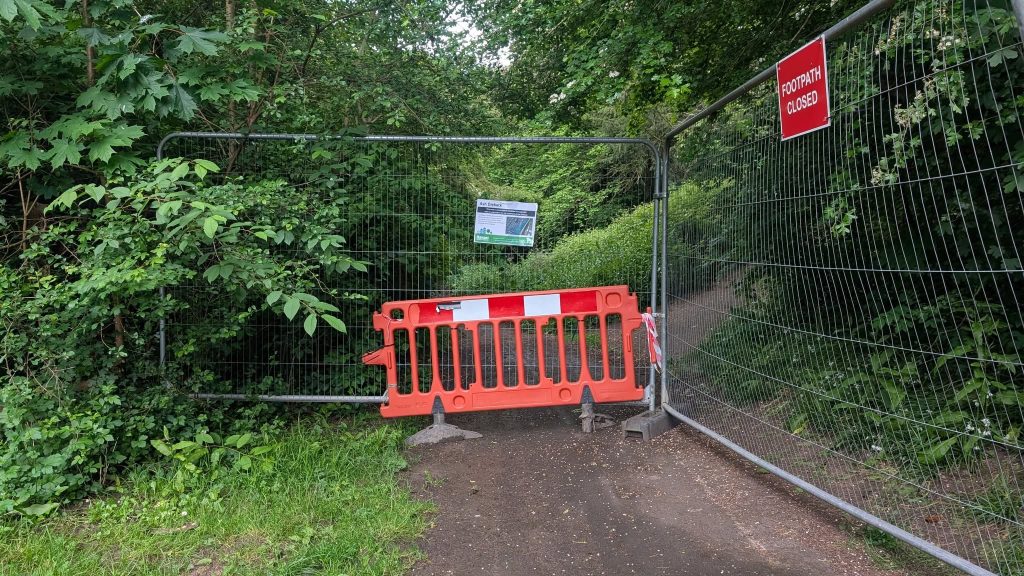 Barriers at Hurstwood footpath, Waterlooville